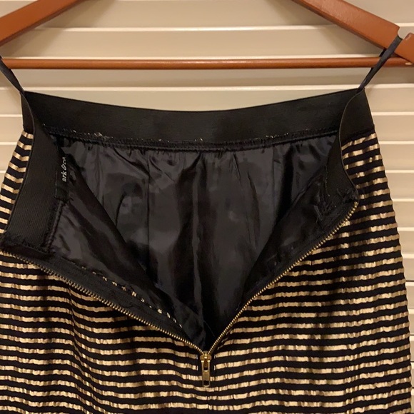 6. Ark & Co Skirt in Black and Gold - Picture 6 of 8